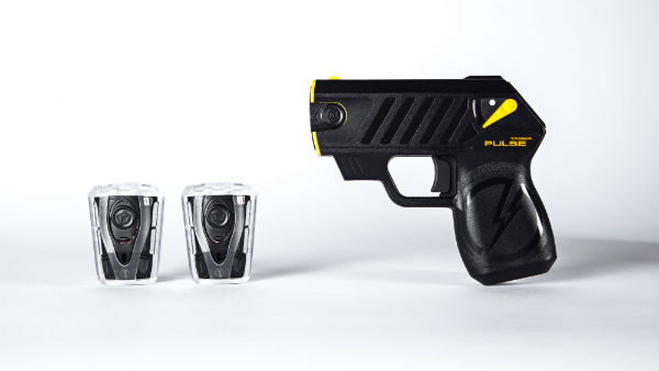 Taser Pulse with 2 Cartridges